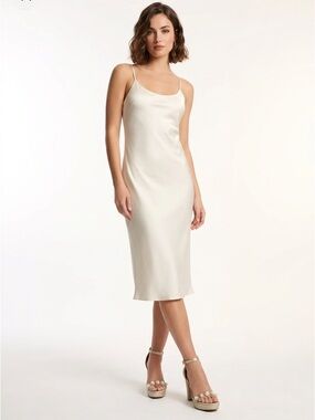 Ann Klein Pearl Accent Clear Toe Champagne Heels